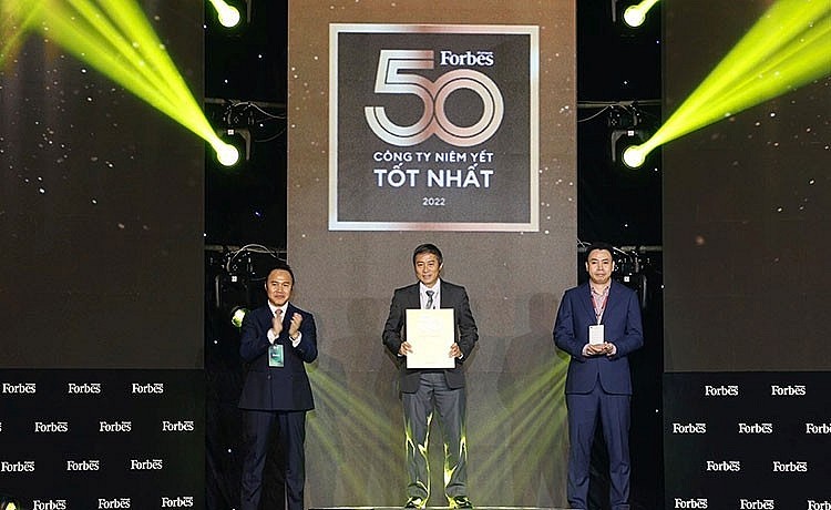 PVFCCo nhận chứng nhận “Top 50 công ty niêm yết tốt nhất” năm 2022