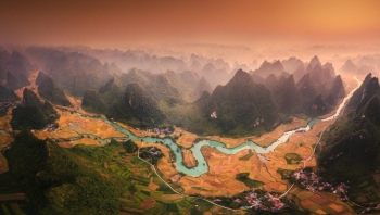 Bức ảnh “Ripe rice valley” (Thung lũng lúa chín) đoạt giải vàng quốc tế