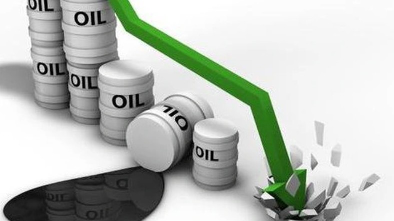 Giá xăng dầu hôm nay 11/10/2022: Dầu thô lao dốc