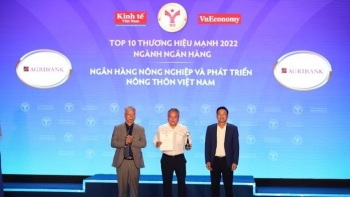 Agribank duy trì vị thế TOP10 Thương hiệu Mạnh Việt Nam lĩnh vực Tài chính - Ngân hàng