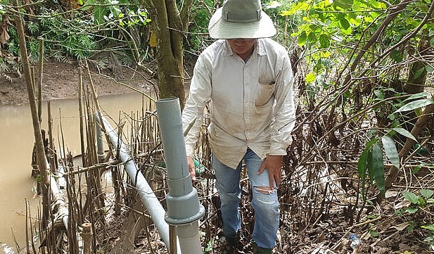 Thiết bị xử lý trung tâm thuộc hệ thống điều khiển thiết bị tưới vườn thông minh của anh Thắng.