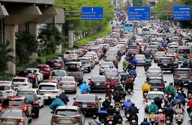 Hà Nội chuẩn bị thực hiện đề án thu phí ô tô vào nội đô. Hà Nội chuẩn bị thực hiện đề án thu phí ô tô vào nội đô.