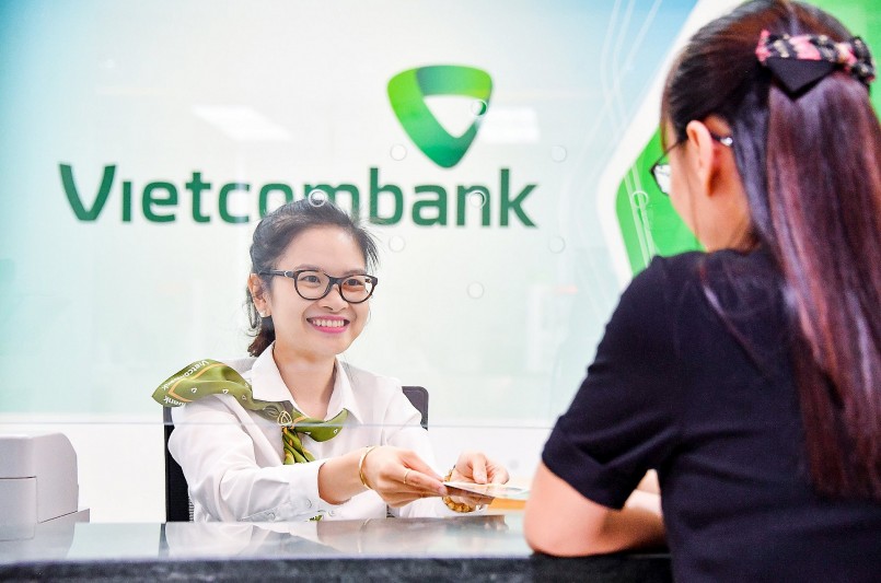 Vietcombank tạm dẫn đầu lợi nhuận trong quý III/2022 Vietcombank tạm dẫn đầu lợi nhuận trong quý III/2022