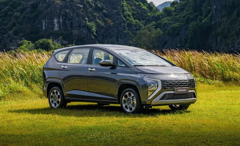 So với các đối thủ, mẫu xe này có thiết kế khác biệt khá nhiều.