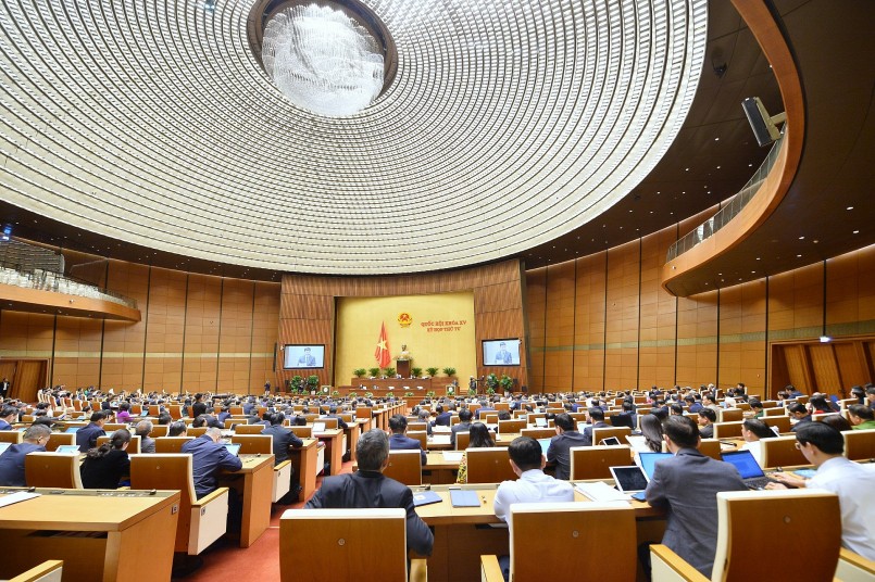 Quang cảnh Phiên họp