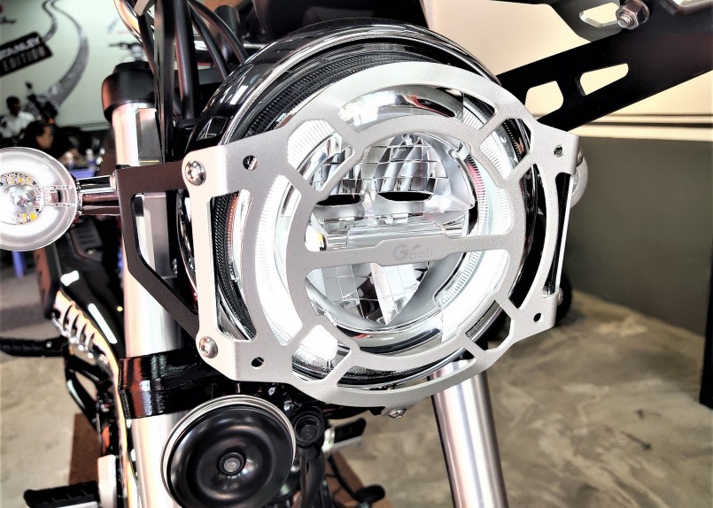 Honda Dax ABS gây choáng ngợp tại Việt Nam với 200 đồ chơi nổi bật Honda Dax ABS gây choáng ngợp tại Việt Nam với 200 đồ chơi nổi bật