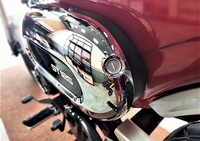 Honda Dax ABS gây choáng ngợp tại Việt Nam với 200 đồ chơi nổi bật Honda Dax ABS gây choáng ngợp tại Việt Nam với 200 đồ chơi nổi bật