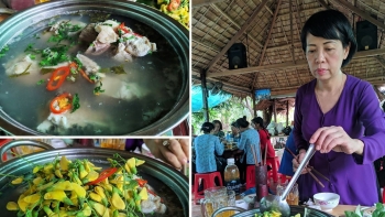 Về Cồn Sơn trải nghiệm “thực đơn bay”