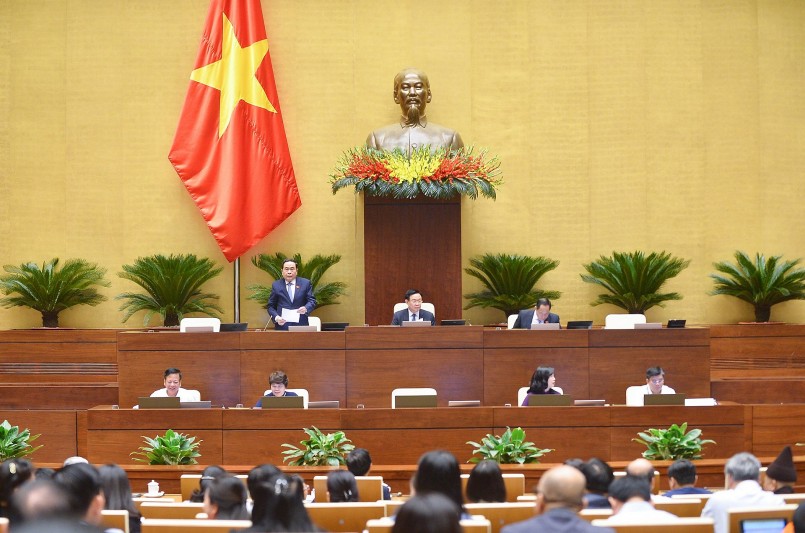 Phó Chủ tịch Thường trực Quốc hội Trần Thanh Mẫn điều hành Phiên họp 