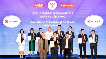 SeABank được vinh danh Top 10 Thương hiệu mạnh ngành Ngân hàng 2022