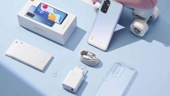 Tiền ít vẫn có "dế" sang