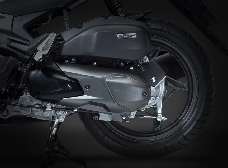 Giá xe máy Honda Air Blade cuối tháng 10 "chênh hơn chục triệu đồng"