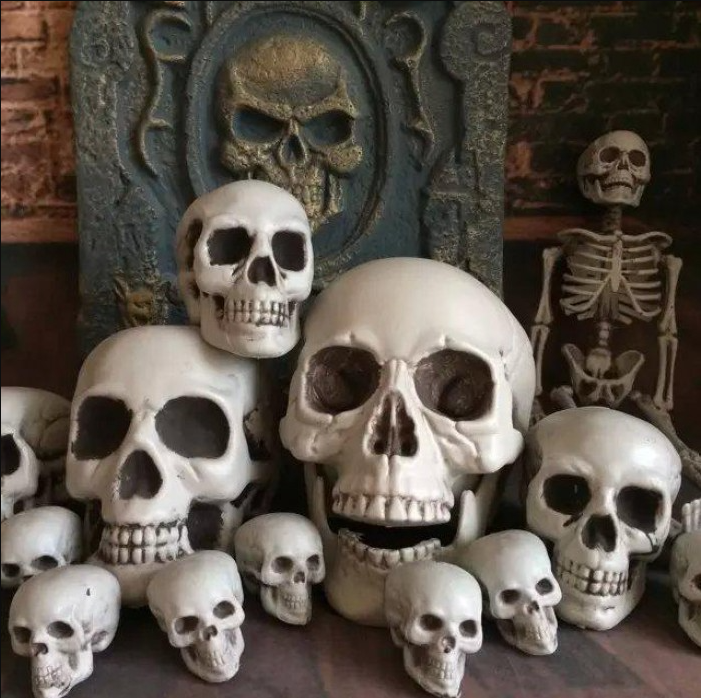 Những ý tưởng trang trí halloween rùng rợn năm 2022