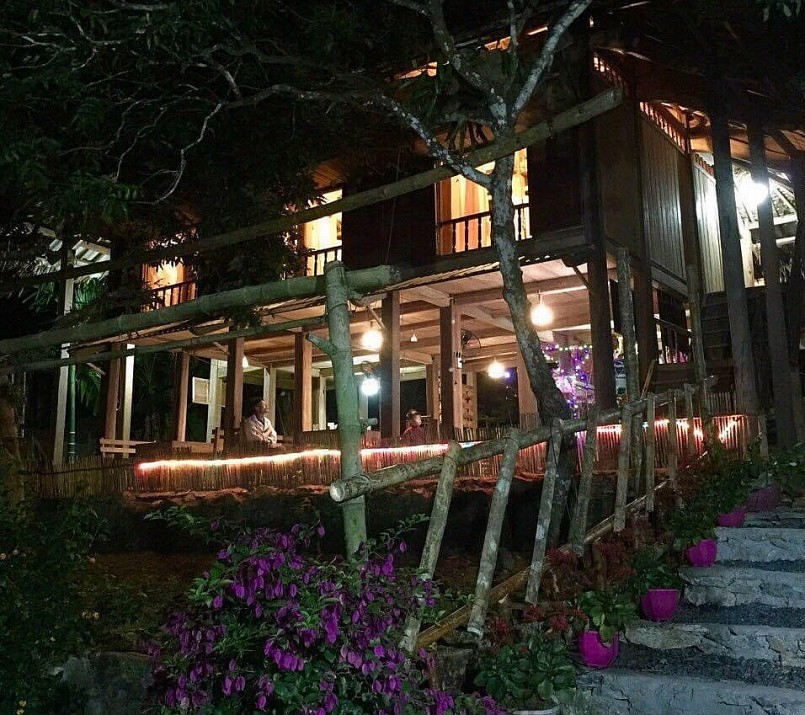 Bản Đá Bia yên bình.