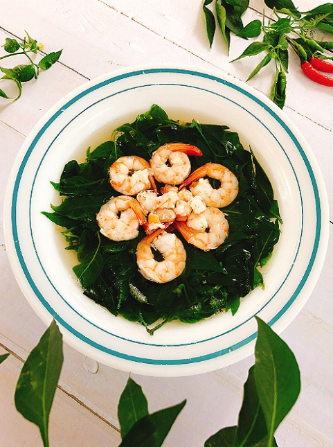 Loại lá đầy vườn không ai hái lại cực kỳ tốt cho sức khỏe