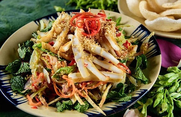 Củ hũ dừa chế biến thành nhiều món ăn.