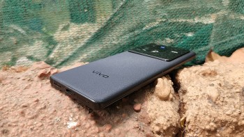 VIVO X80: Flagship xịn nhà Vivo giảm gần 3 triệu