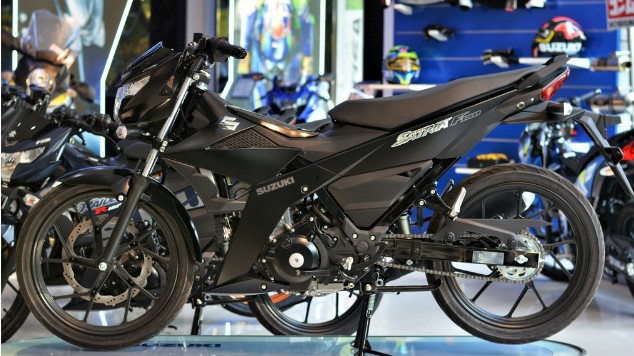 Suzuki Satria F150 đối thủ cạnh tranh trực tiếp với Exciter 155 và Winner X