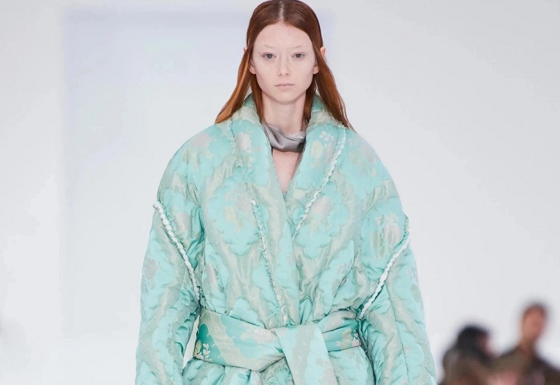 Mốt trang phục cho mùa Đông 2022 gây bão, chất liệu da mê hoặc Mốt trang phục cho mùa Đông 2022 gây bão, chất liệu da mê hoặc