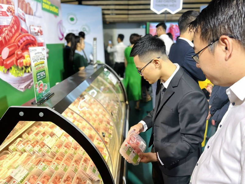 Thị trường thịt heo trong nước đang có thêm các sản phẩm thịt heo ăn chay thu hút sự quan tâm của người tiêu dùng.