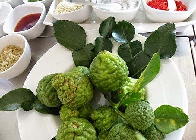 Chanh não người là món gia vị độc đáo.