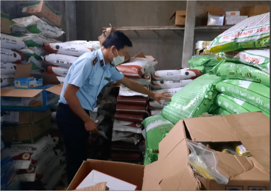 Tiền Giang: Xử phạt gần 180 triệu đồng đối với một hộ kinh doanh phân bón giả