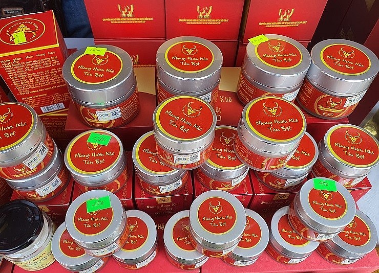 Nhung hươu tán bột được bán với giá 2 triệu đồng/hũ 50g. Nhung hươu tán bột được bán với giá 2 triệu đồng/hũ 50g.
