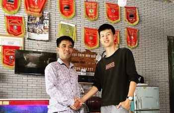 Bỏ phố về quê nuôi chim, mỗi năm thu 1 tỷ đồng