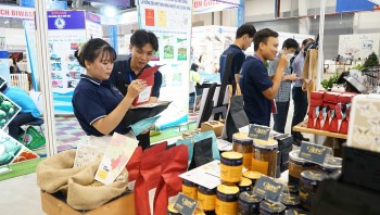Nhiều nông sản, thực phẩm chế biến được “trình làng” tại Hội chợ triển lãm Bình Dương EXPO 2022