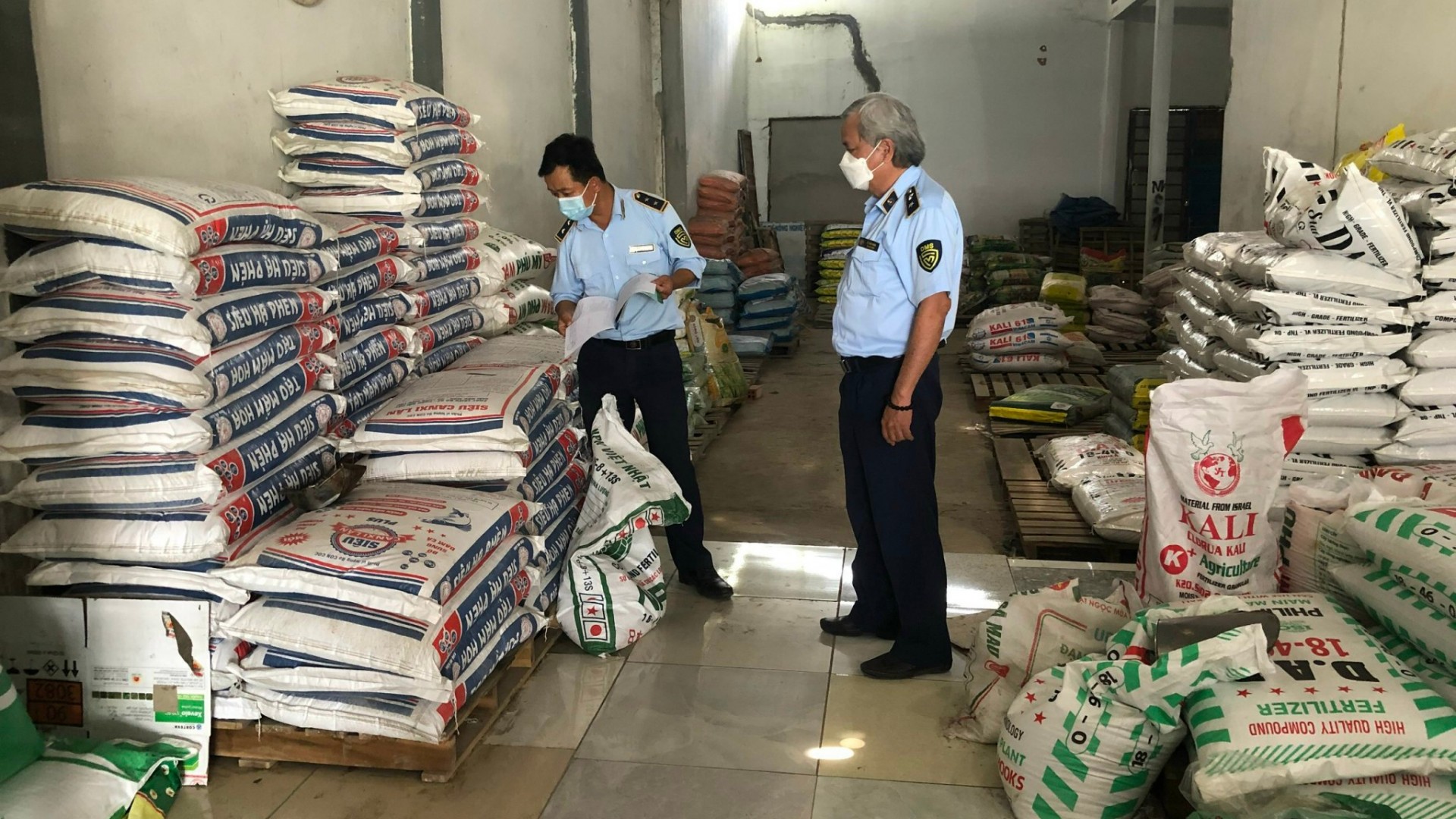 Gia Lai: Xử phạt 281 triệu đồng đối với đại lý bán phân bón giả