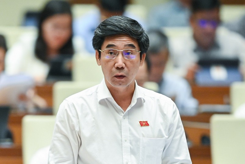 Đại biểu Trần Chí Cường – Đoàn ĐBQH TP. Đà Nẵng tham gia ý kiến