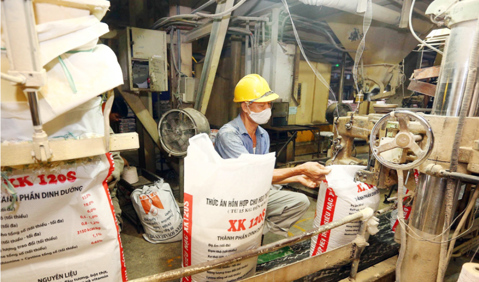 hiện cả nước có 269 cơ sở sản xuất thức ăn chăn nuôi công nghiệp dạng hỗn hợp