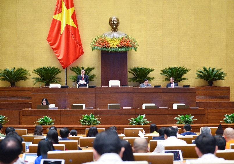 Phó Chủ tịch Quốc hội Nguyễn Đức Hải điều hành thảo luận dự án Luật Đấu thầu (sửa đổi)