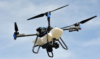 Cánh đồng thông minh ở Đồng Tháp cứ ngỡ ở Mỹ, canh tác bằng máy bay không người lái