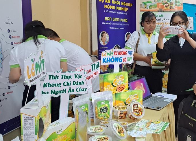 Mít được sử dụng là nguyên liệu như thịt để chế biến các món ăn