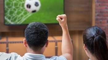 Cẩm nang chăm sóc sức khoẻ khi xuyên đêm xem World Cup 2022