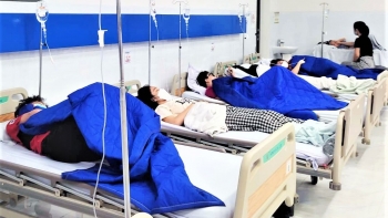 Tăng cường bảo đảm an toàn thực phẩm bữa ăn học đường