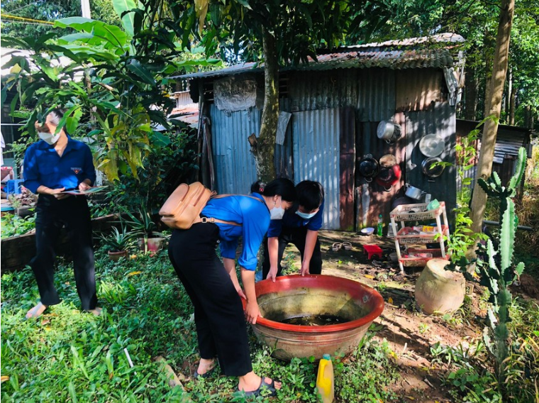 Bộ Y tế đề nghị triển khai ngay chiến dịch diệt lăng quăng/bọ gậy Bộ Y tế đề nghị triển khai ngay chiến dịch diệt lăng quăng/bọ gậy