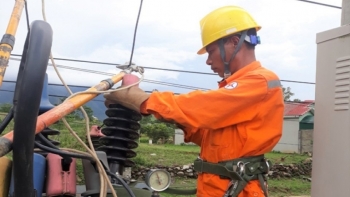 EVNNPC vận hành an toàn hệ thống điện, chủ động ứng phó với các cơn bão