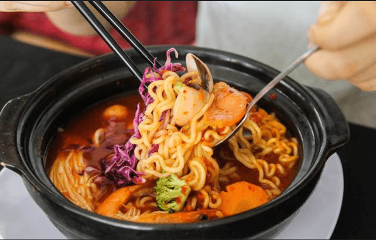 Cách làm mì cay 7 cấp độ siêu ngon, kích thích vị giác khiến bạn phát thèm