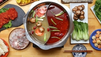 Cách nấu lẩu Tứ Xuyên cay nồng, thơm ngon chuẩn vị