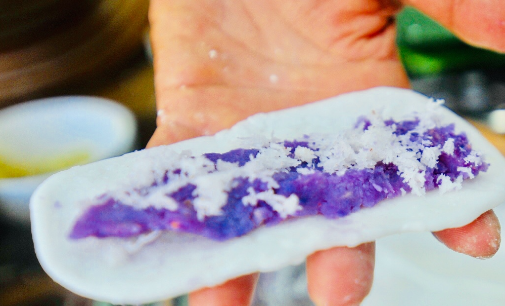 Món bánh xưa là thứ quà dành cho người nghèo, nay thành của hiếm có khó tìm