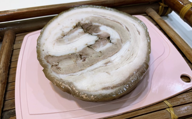 Lạ miệng đặc sản "giải ngấy" làm từ thịt nguyên tảng ở Thái Bình