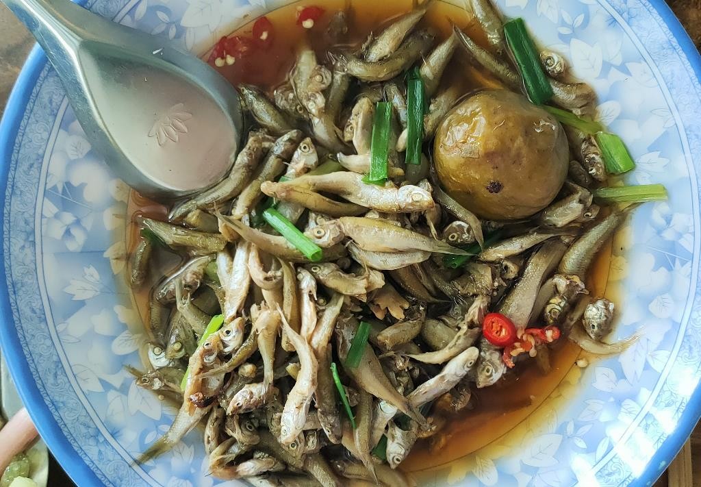 Loại quả dại xưa nhà nghèo mới nếm, nay đem kho cá thành đặc sản của nhà giàu