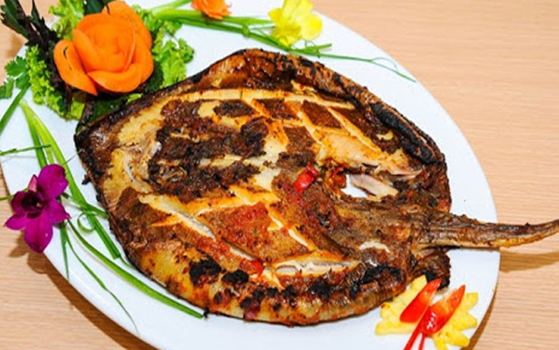 Loại hạt rụng đầy rừng không ai nhặt, giờ là đặc sản bổ dưỡng có giá 400.000 đồng/kg