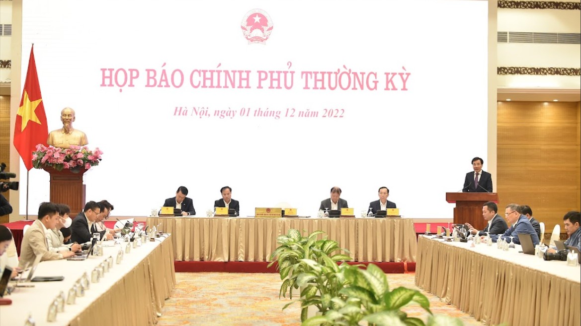 Thúc đẩy tăng trưởng, bảo đảm các cân đối lớn của nền kinh tế