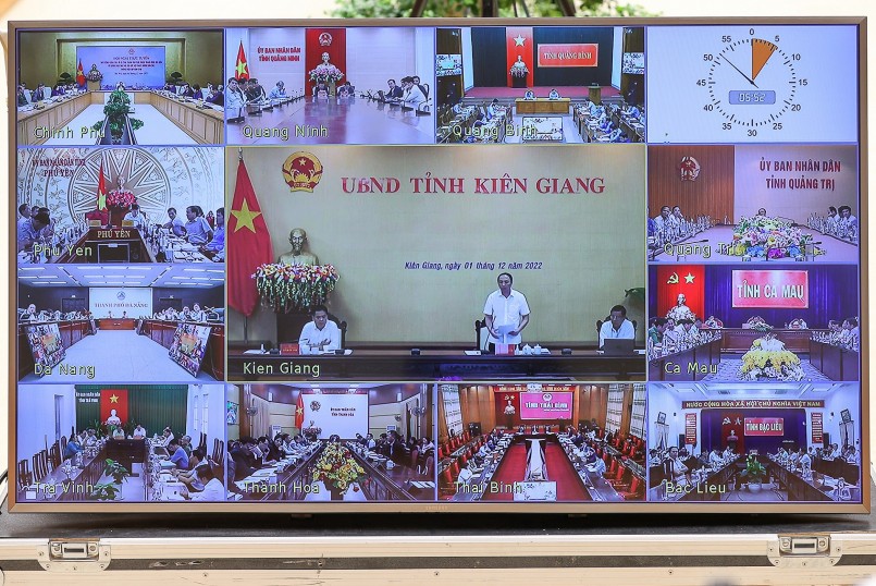 Hội nghị Thủ tướng với 28 tỉnh, thành phố ven biển về chống khai thác hải sản bất hợp pháp, không báo cáo và không theo quy định (IUU) được tổ chức trực tiếp tại Trụ sở Chính phủ và trực tuyến tới hơn 600 điểm cầu tại các xã, phường, thị trấn, huyện, thị, tỉnh, thành phố trực thuộc Trung ương. Ảnh: VGP