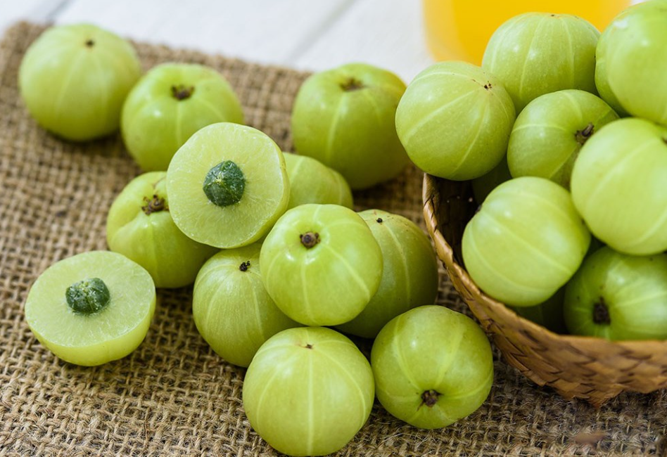 Loại quả mọc dại ở Việt Nam, được coi là "thần dược" ở nước ngoài giàu vitamin C gấp 20 lần cam