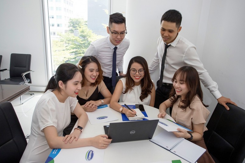 Thế hệ người lao động trẻ của Vinamilk đang đóng góp tích cực vào mục tiêu chung của công ty Thế hệ người lao động trẻ của Vinamilk đang đóng góp tích cực vào mục tiêu chung của công ty