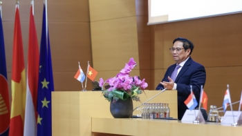 Đề nghị Luxembourg hỗ trợ, chia sẻ kinh nghiệm 'đi trước đón đầu' trong các lĩnh vực mới nổi